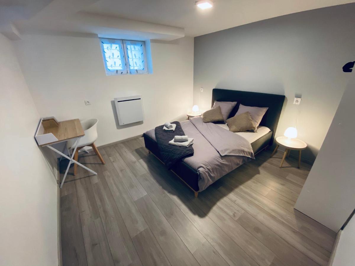 Toul Appartement Entier Avec Parking Prive Au Calme Cosy A Etage Avec Balcon Zewnętrze zdjęcie